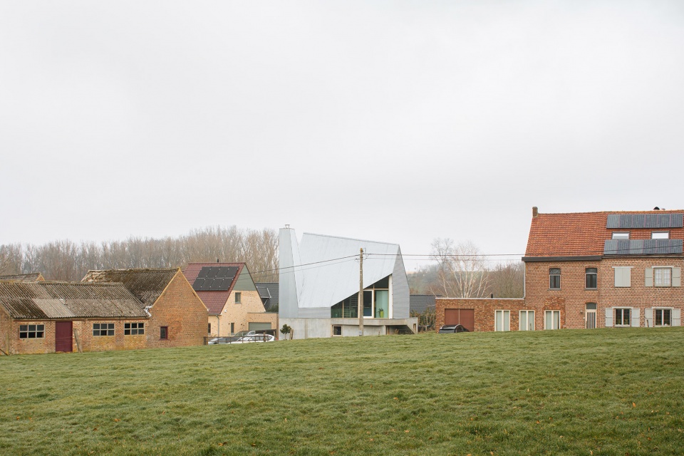 House D S GRAUX BAEYENS architecten