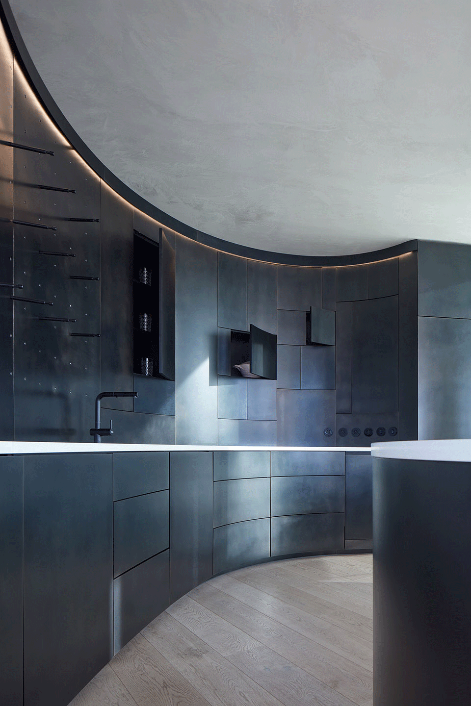 regula penthouse by petrjandabrainwork