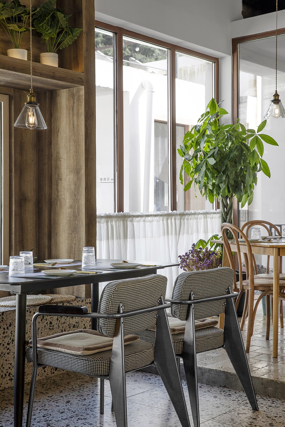 Youniao Courtyard Restaurant Amoolone