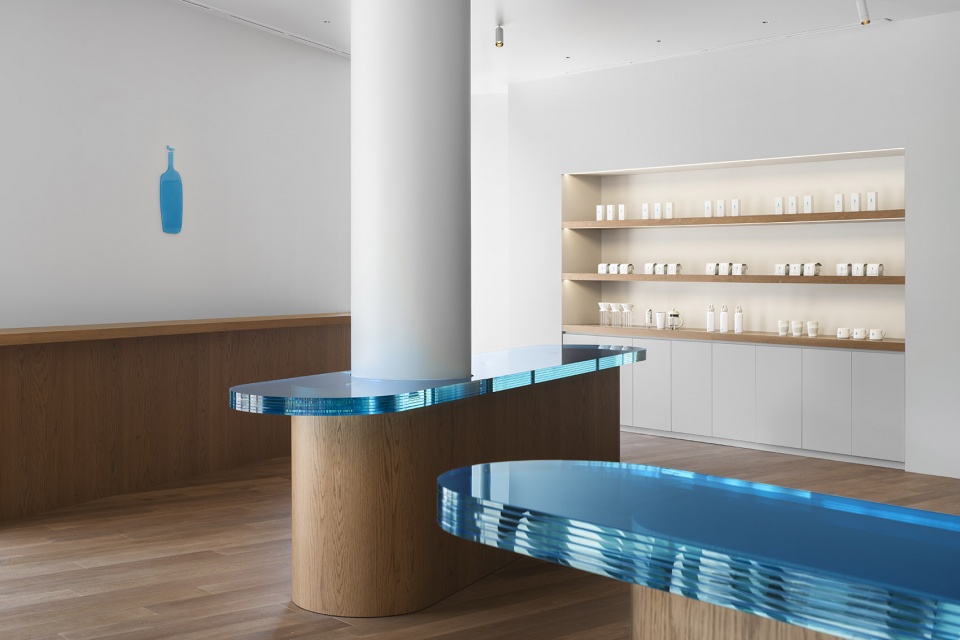 Blue Bottle Coffee Umeda Chayamachi Cafe I IN