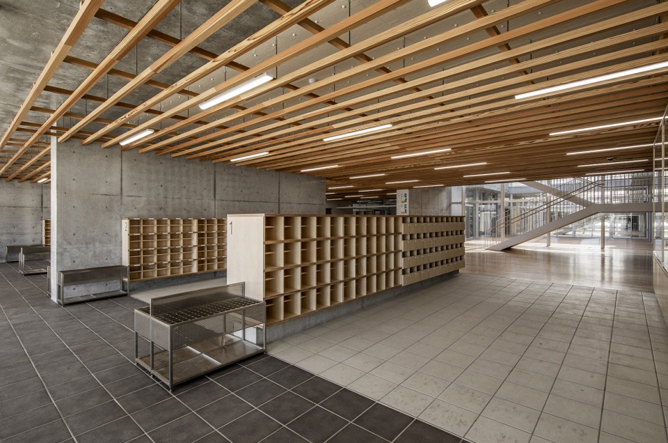 Hitachi City Hidaka Elementary School MIKAMI Architects