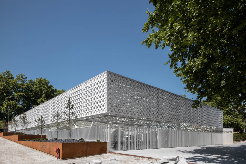 Municipal Market of Vila Nova de Famalicao ui Mendes Ribeiro