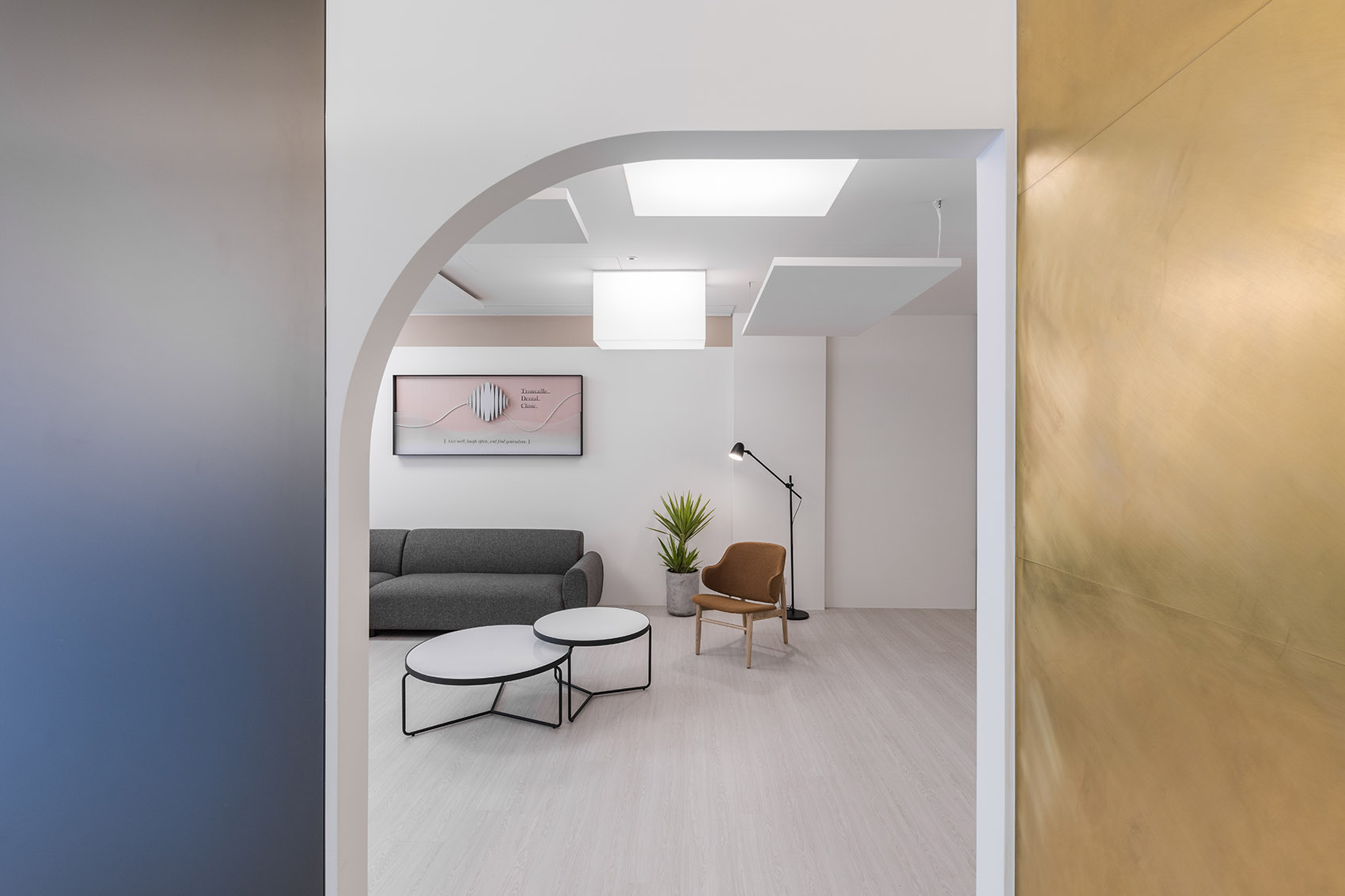 trouvaille dental clinic by ahead concept