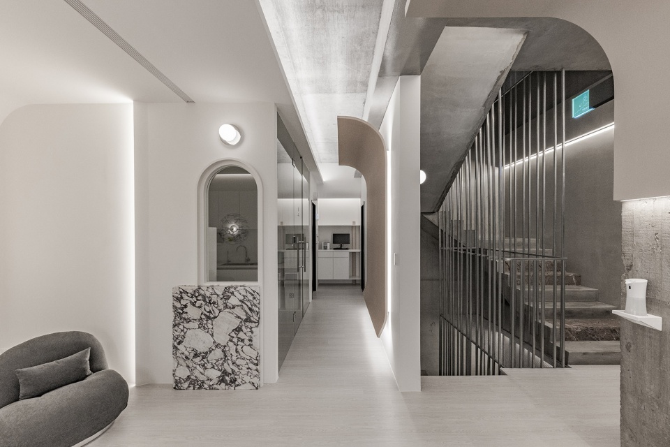 trouvaille dental clinic by ahead concept