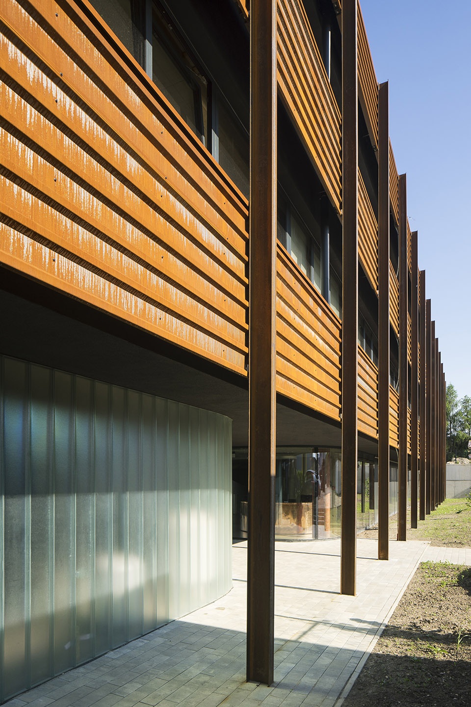 POHL cz headquarters Rusina Frei architekti