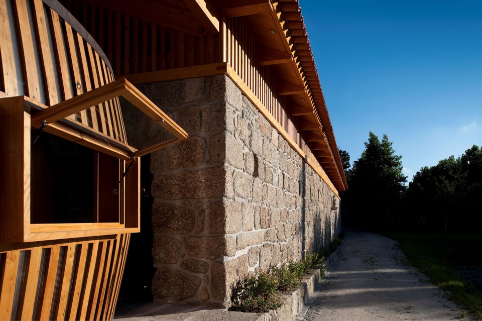winery casa da torre portugal by carlos castanheira