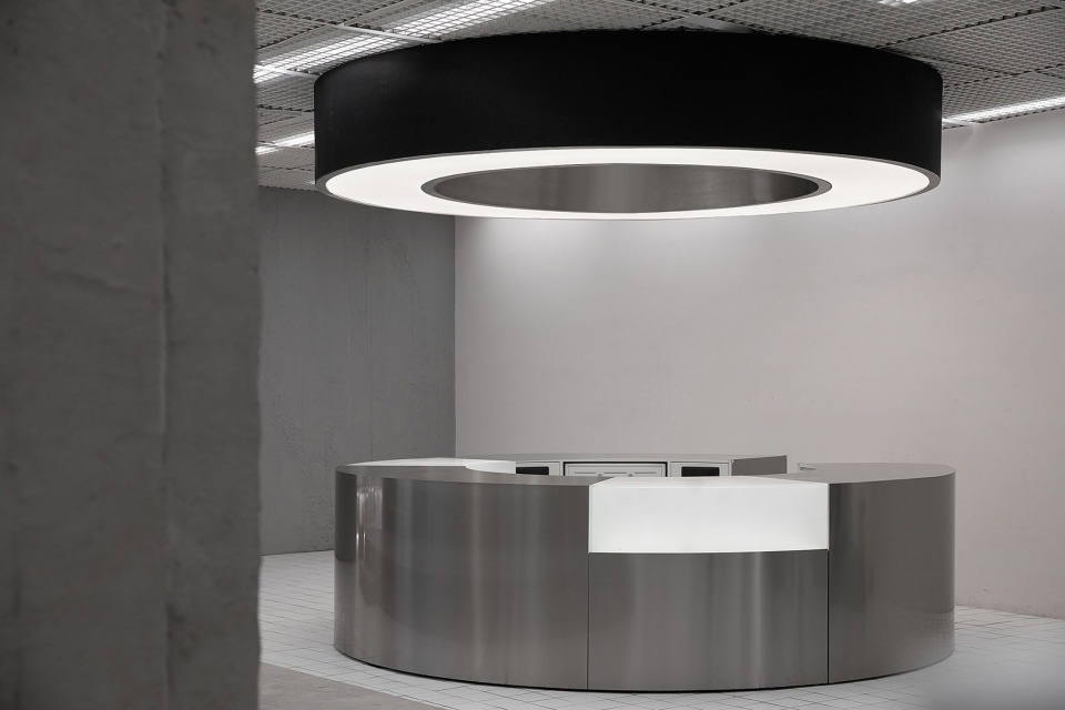 x11 global flagship store shanghai by bloomdesign
