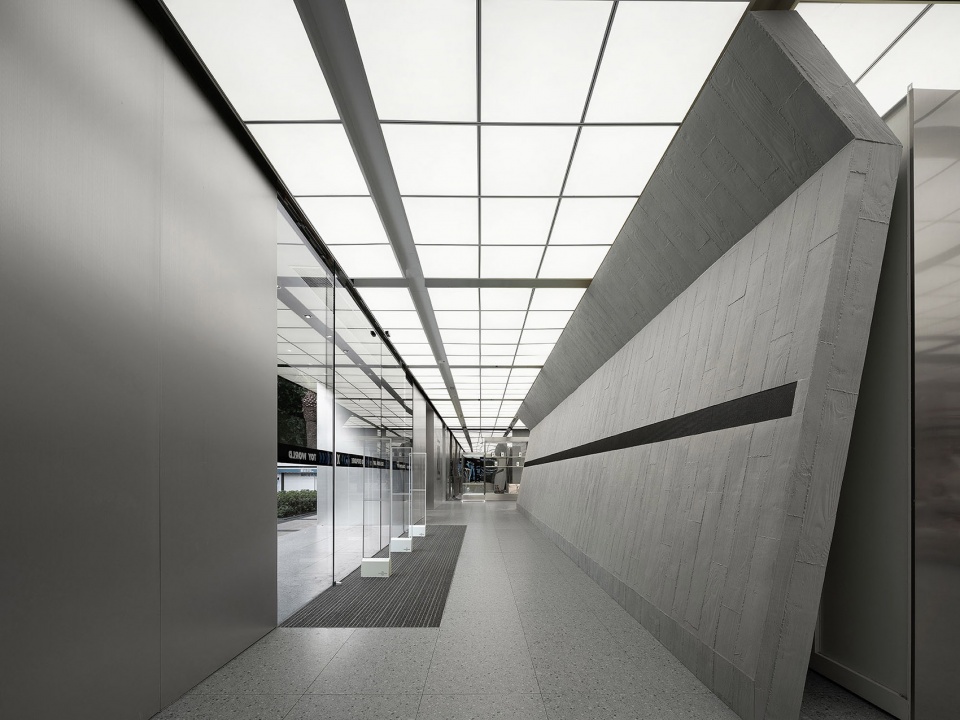 x11 global flagship store shanghai by bloomdesign