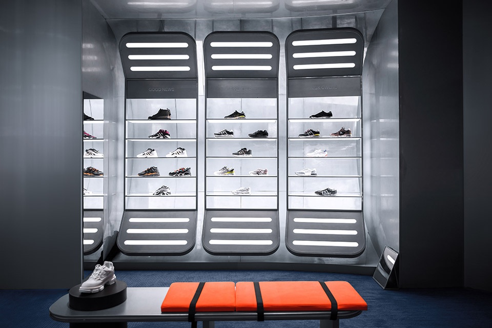 moon the space china by ichi design