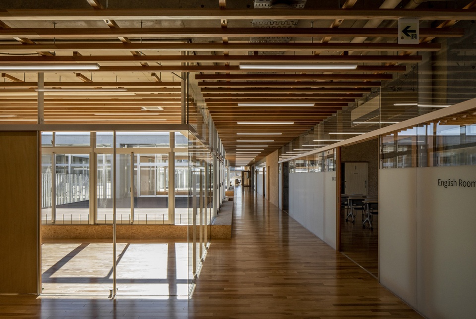 Hitachi City Hidaka Elementary School MIKAMI Architects