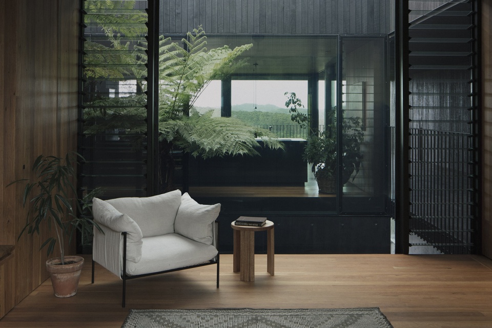 federal house australia by edition office
