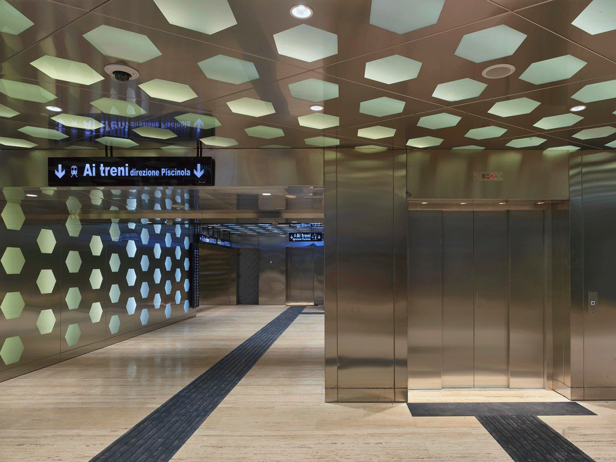 Naples Subway“Duomo Station” FUKSAS