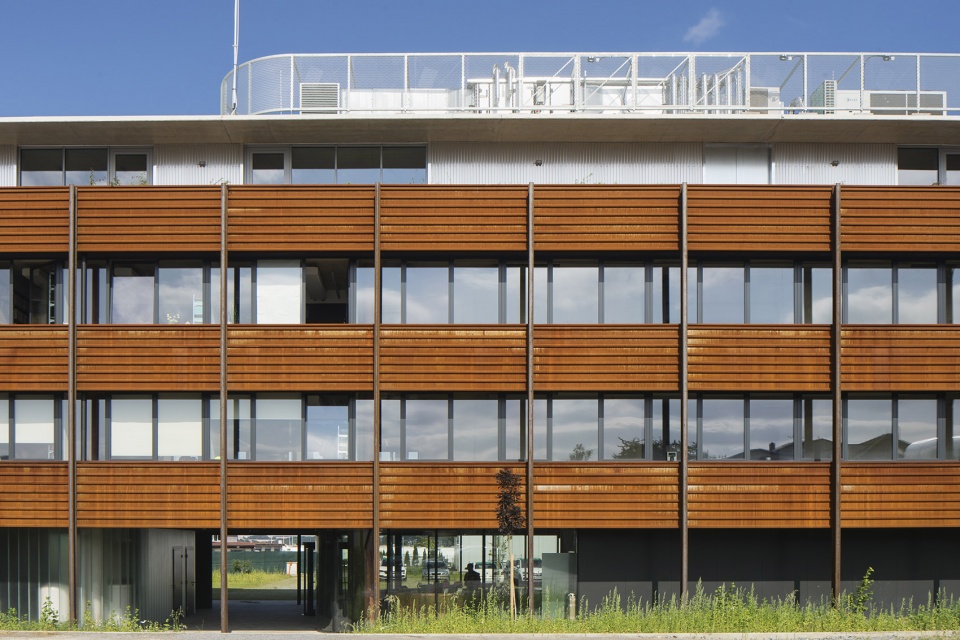 POHL cz headquarters Rusina Frei architekti