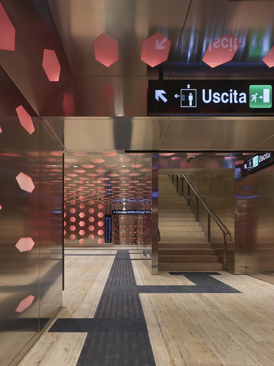 Naples Subway“Duomo Station” FUKSAS