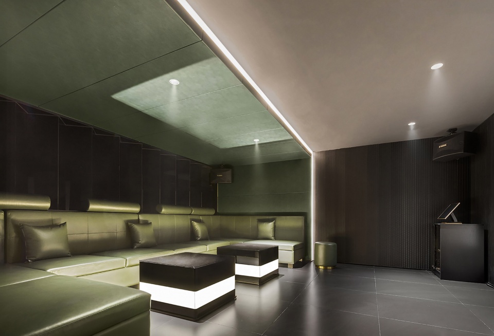 multi format design of sunac community commerce china by nonezone design