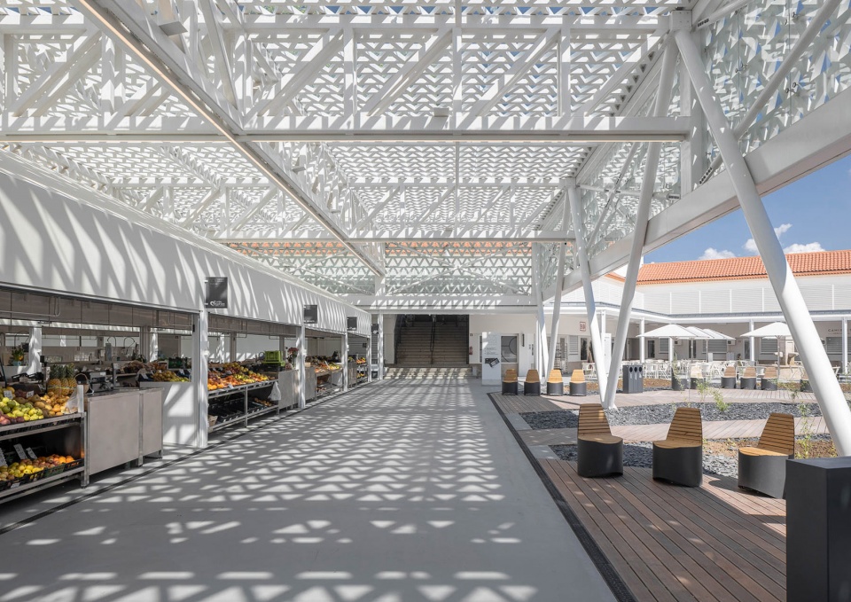 Municipal Market of Vila Nova de Famalicao ui Mendes Ribeiro