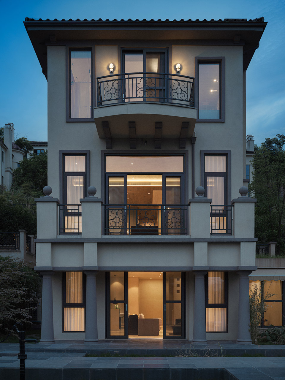 private residence located at the foot of nanshan mountain in chongqing china by jade simple design