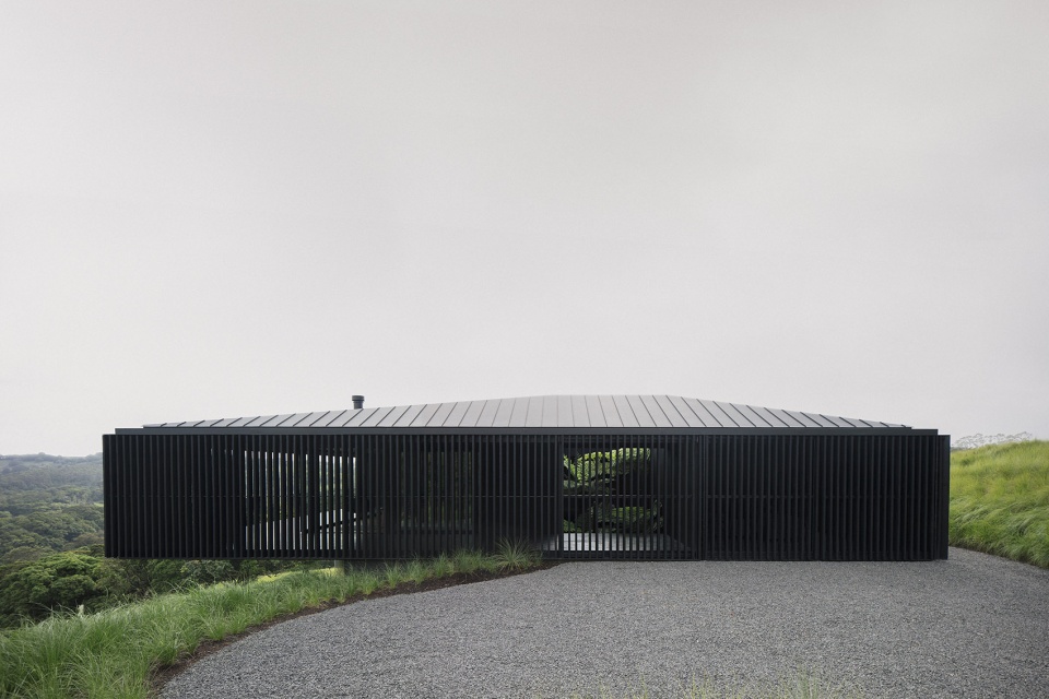federal house australia by edition office