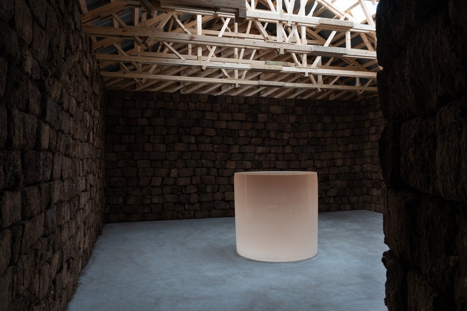 open of the roni horn in norwegian scenic route