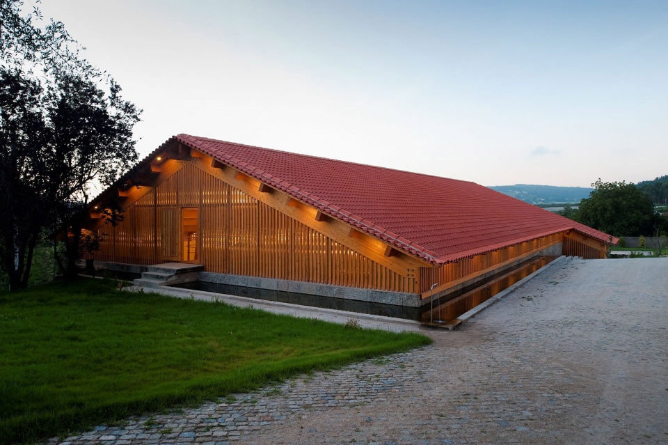 winery casa da torre portugal by carlos castanheira