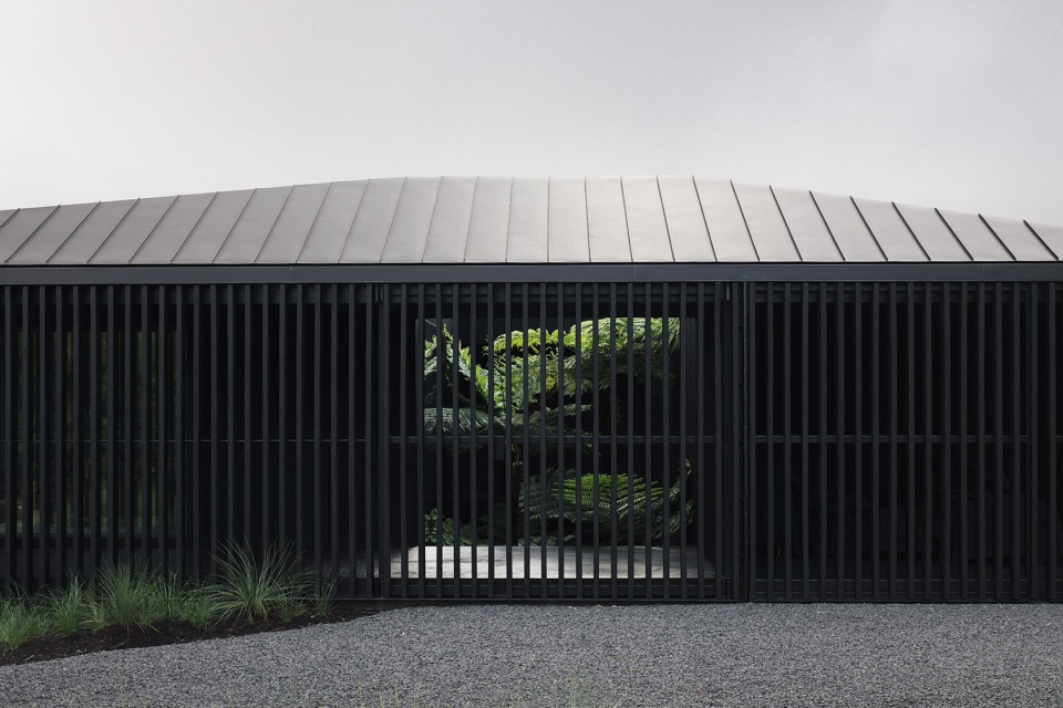 federal house australia by edition office