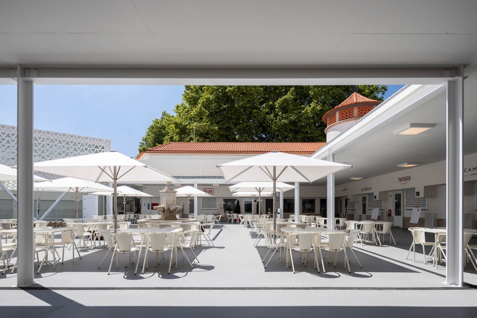 Municipal Market of Vila Nova de Famalicao ui Mendes Ribeiro