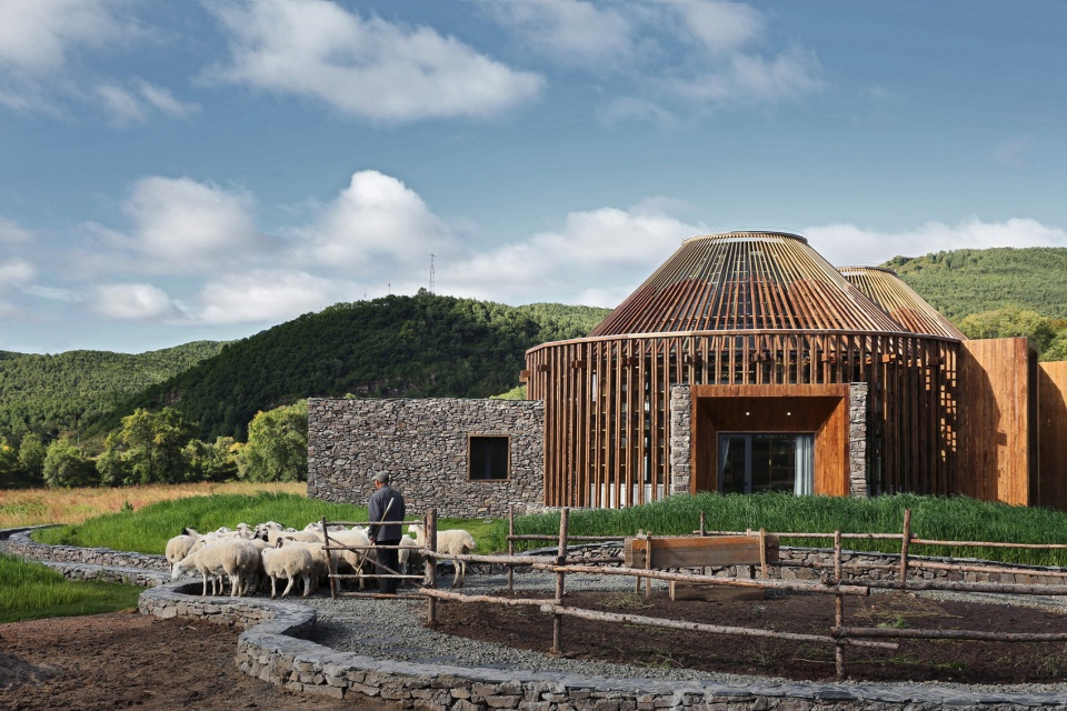 archive for summer climate adaptability strategies in residential buildings.jpeg