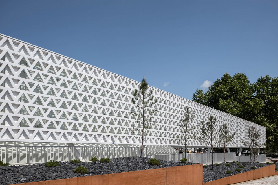 Municipal Market of Vila Nova de Famalicao ui Mendes Ribeiro