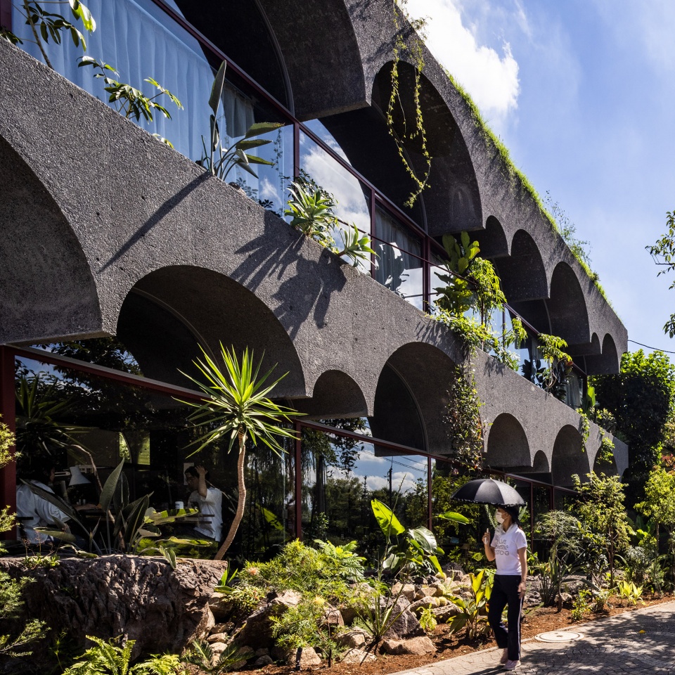 archive for summer climate adaptability strategies in residential buildings.jpeg