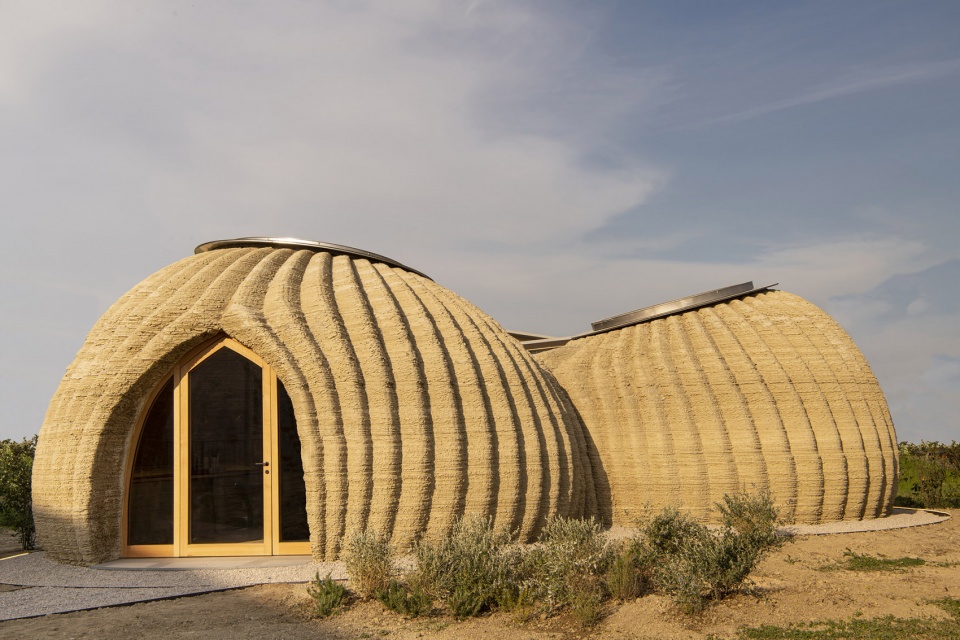 archive for summer climate adaptability strategies in residential buildings
