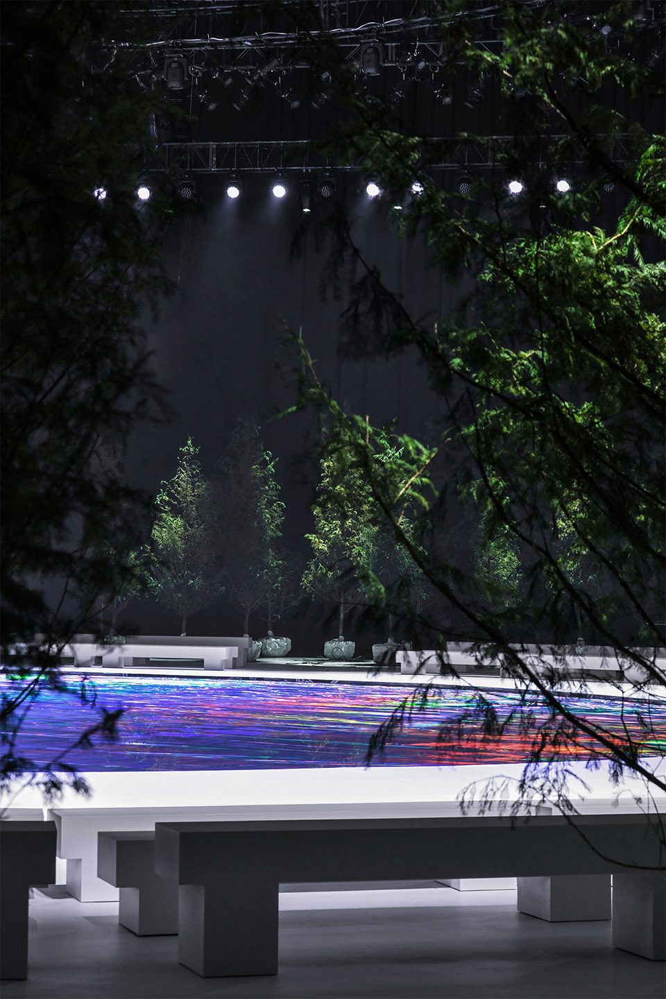 The Dome Resonance III VIVINIKO SS 2022 SHOW by DEVOLUTION
