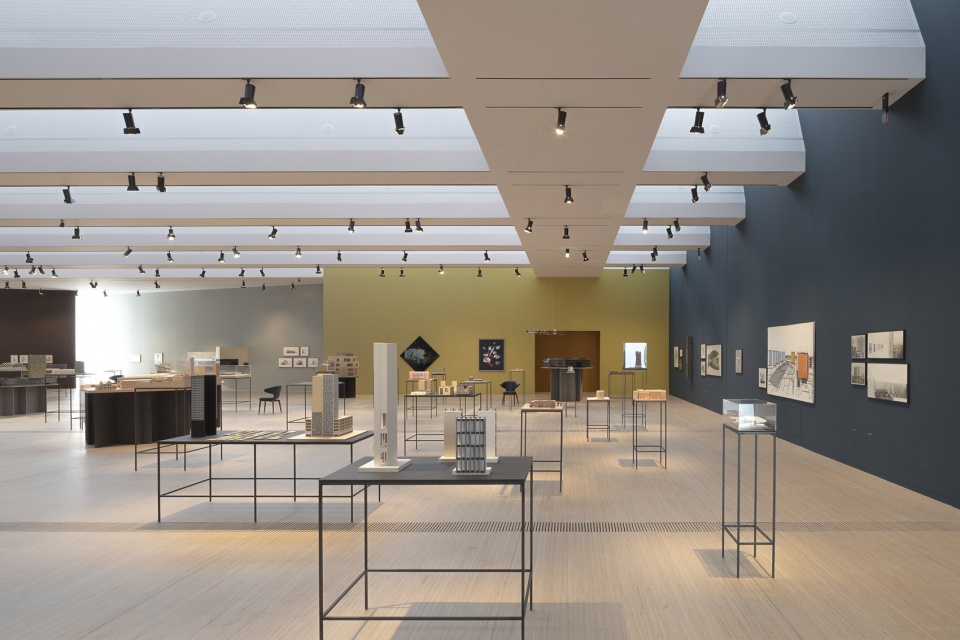 draw love build l architettura di sauerbruch hutton