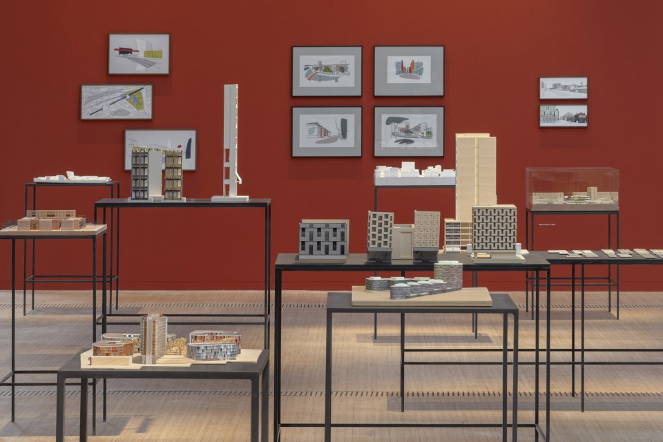 draw love build l architettura di sauerbruch hutton