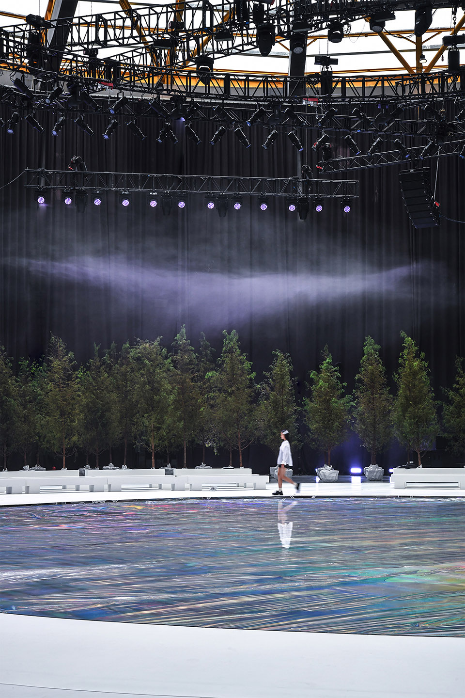 The Dome Resonance III VIVINIKO SS 2022 SHOW by DEVOLUTION