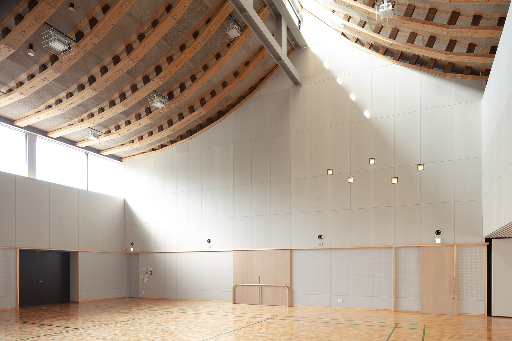 gooood archive curved roof