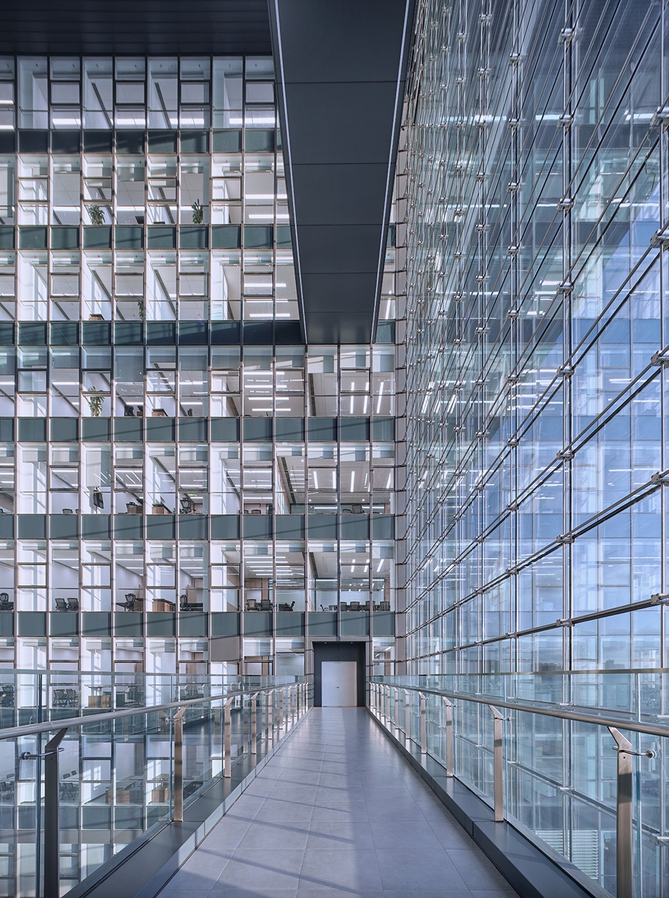 shanghai svw technical center china by hpp architects
