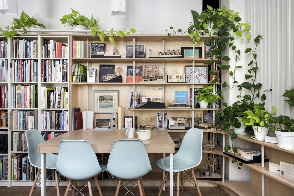 Jasper Brown Architects Brisbane City Studio by Jasper Brown Architects