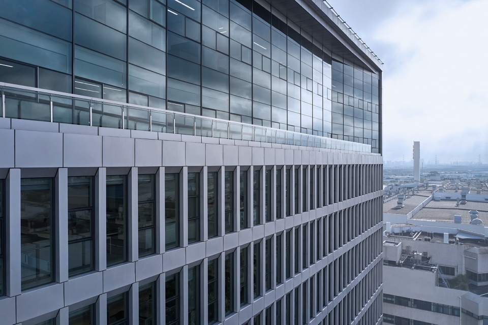 shanghai svw technical center china by hpp architects