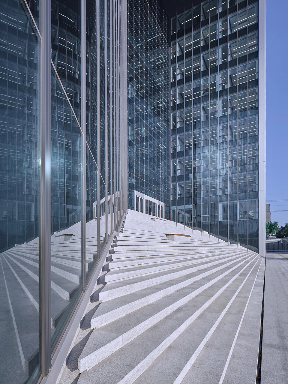 shanghai svw technical center china by hpp architects