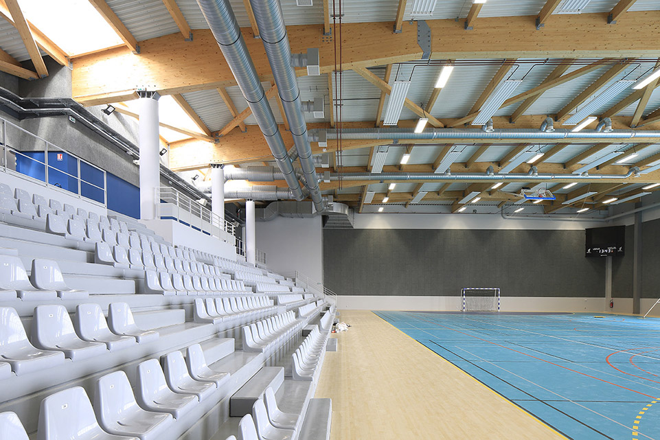 espace pierre tallagrand by tna architectes