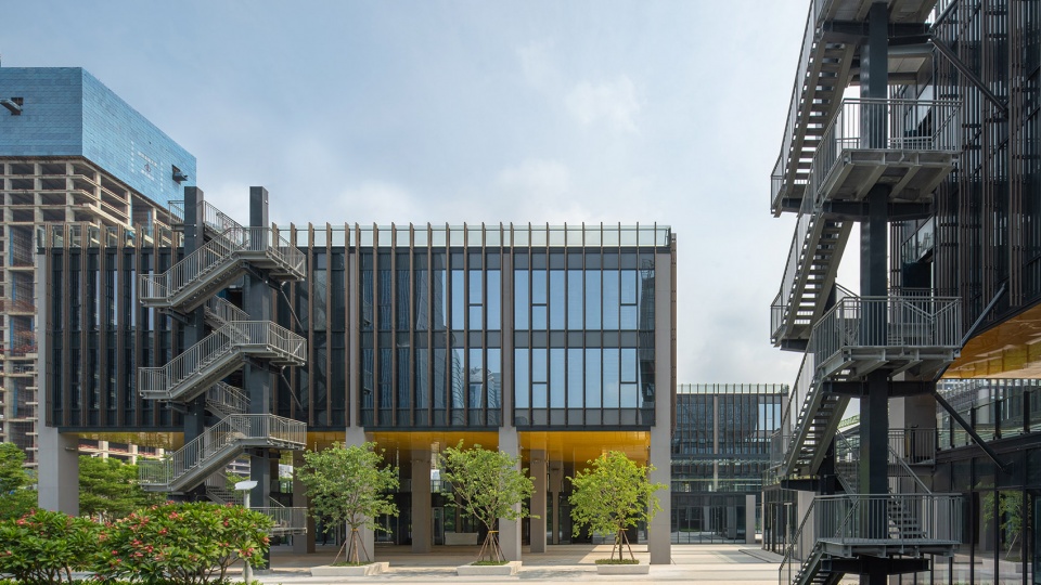 guangdong hong kong macao youth entrepreneurship zone phase 1 by huayi design consultants rogers stirk harbourpartners