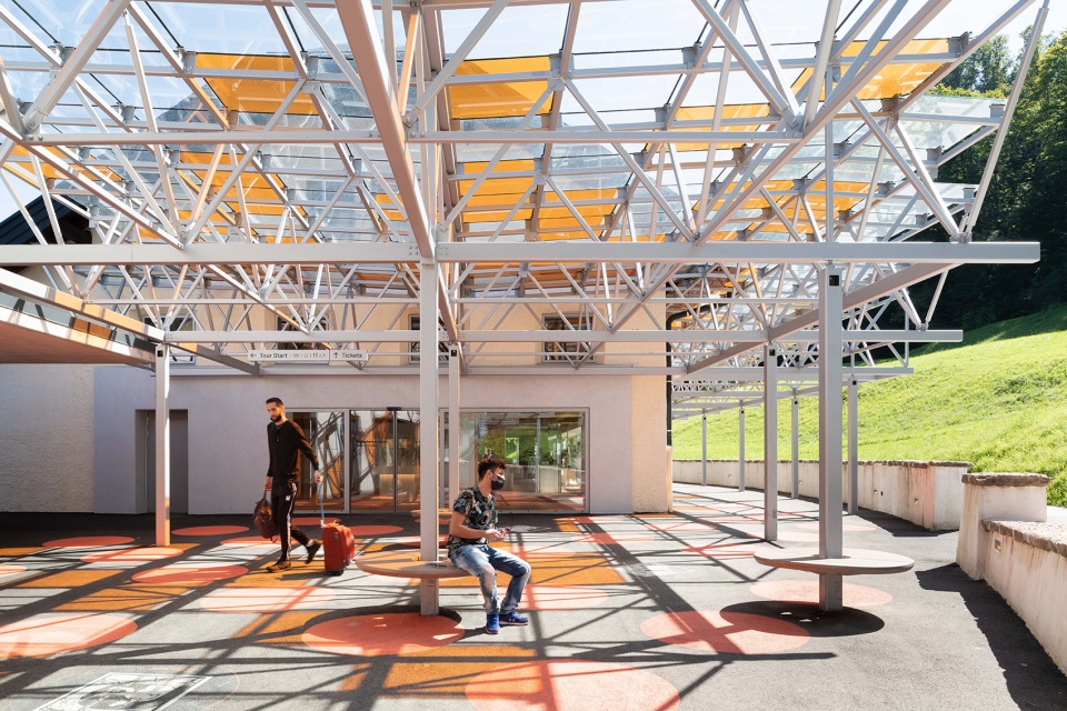 the remodelling of salzwelten salzburg by tne architects 1