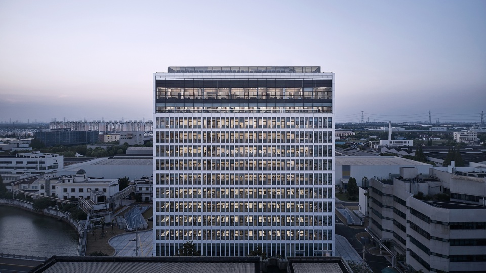 shanghai svw technical center china by hpp architects