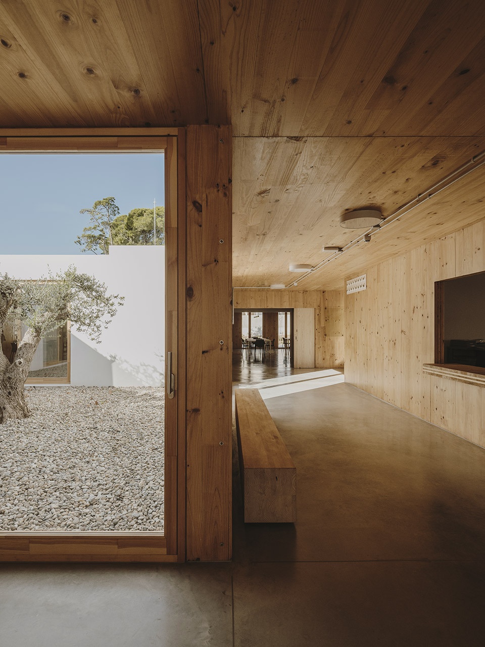 Alzheimers Day Center by GCA Architects
