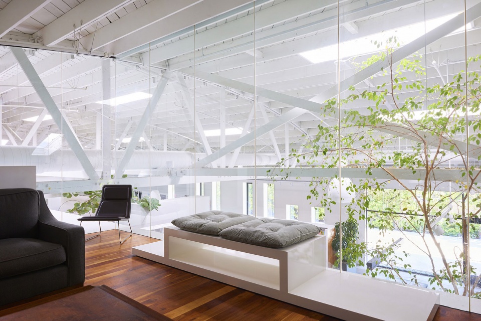 Aether Apparel Headquarters by Assembledge