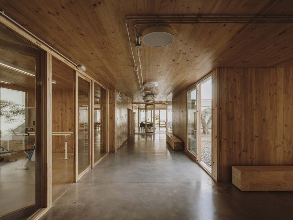 Alzheimers Day Center by GCA Architects