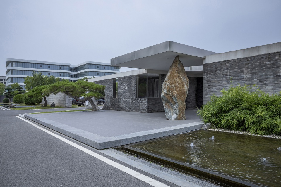 Cloud Art Center TEMP