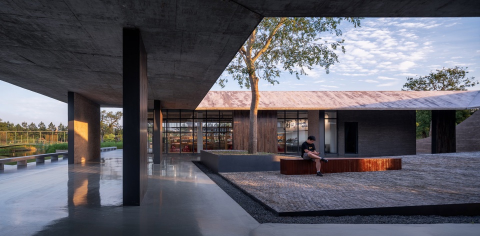 Shiwan Zhusheli Exhibition Hall China by ALL Studio