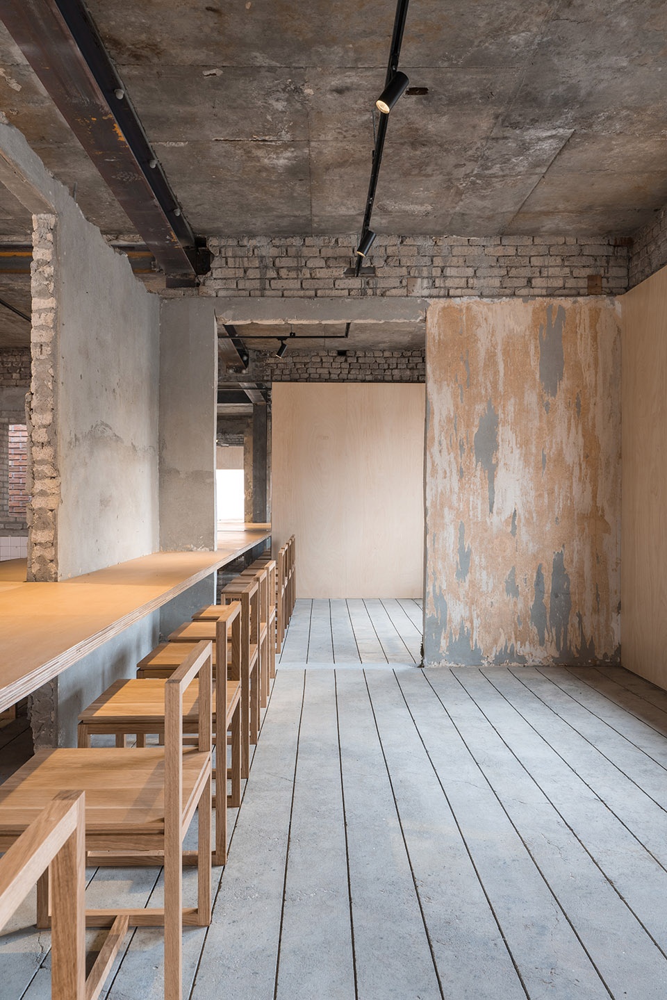 Eert Mangwon Cafe by Workment