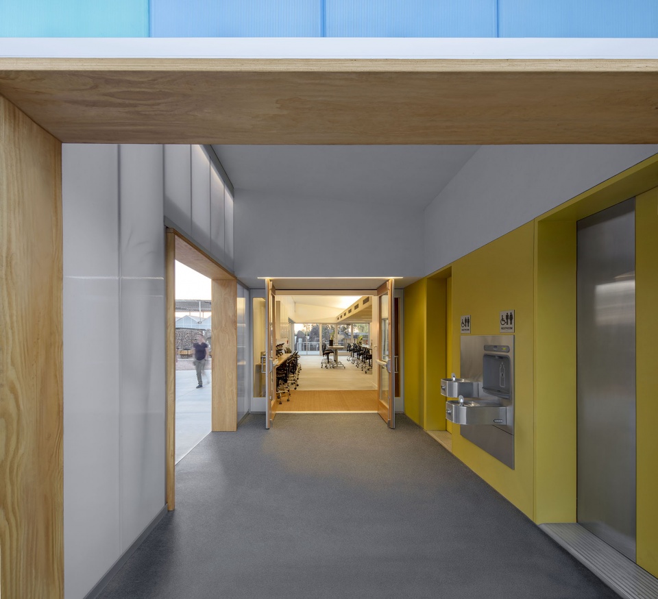 hazel hare center for plant science by 180 degrees design build colab studio